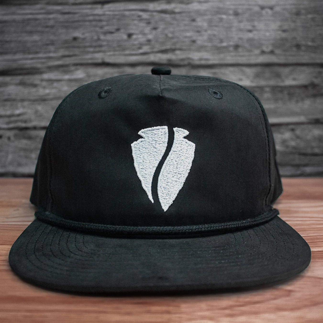 Classic Arrowhead Rope Hat | Black